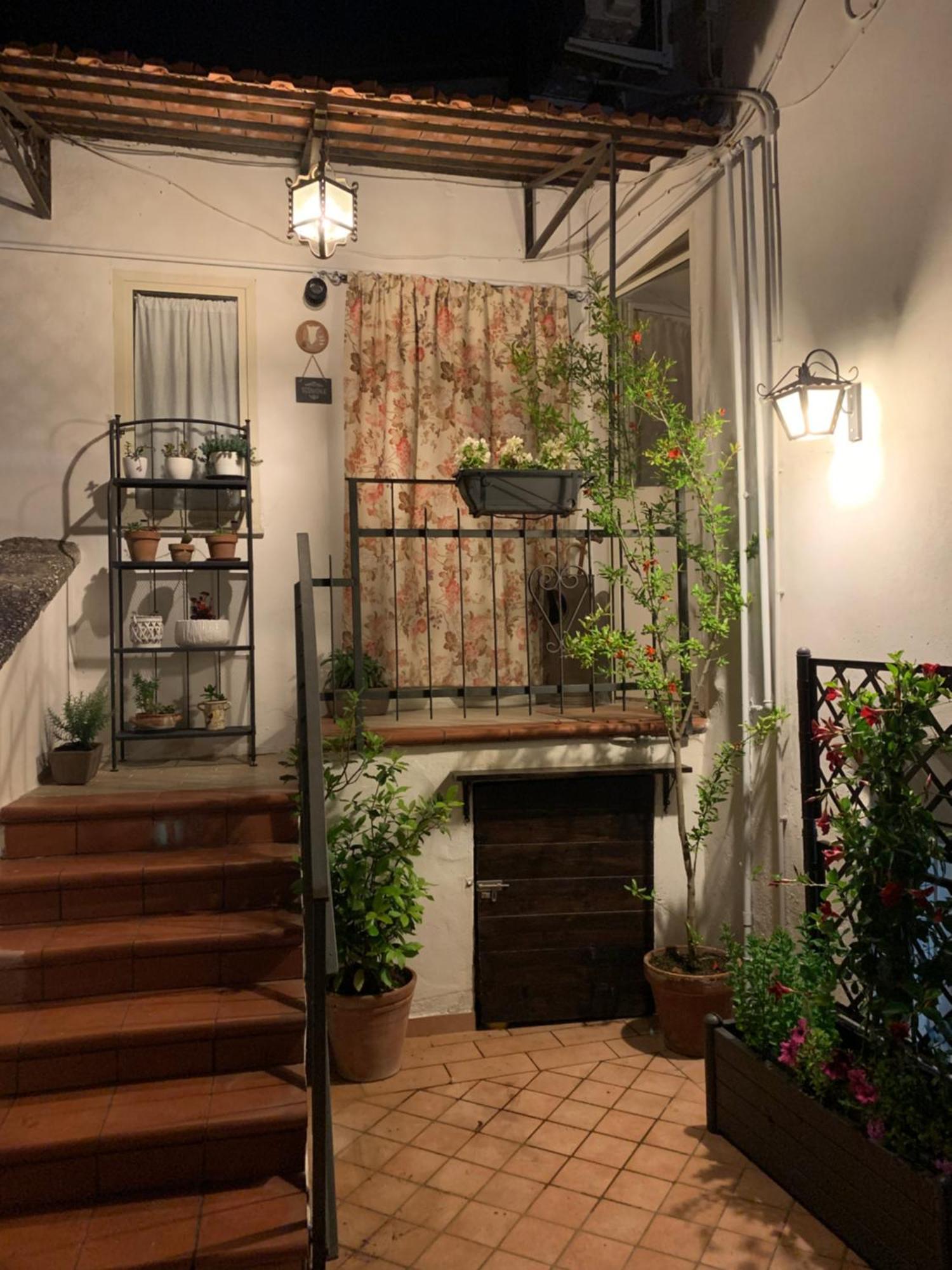 La Porta Di San Domenico Apartment Sessa Aurunca Exterior foto